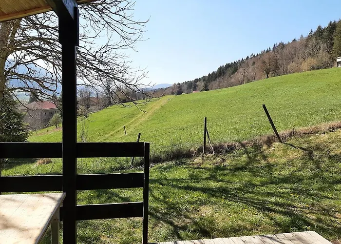 Chalet Du Camping La Porte St Martin