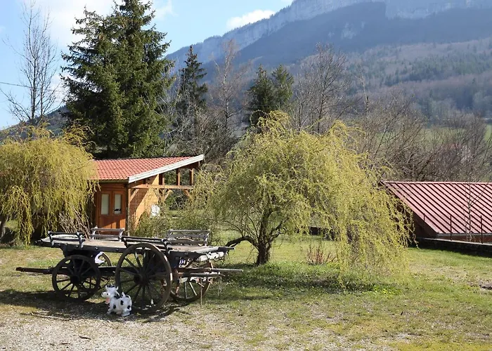 Chalet Du Camping La Porte St Martin