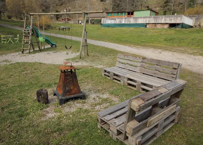 Chalet Du Camping La Porte St Martin